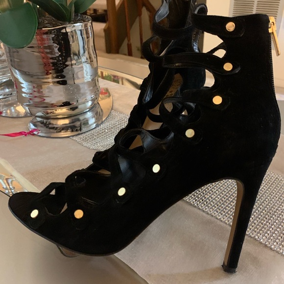 VINCE CAMUTO Gladiator SANDALS 💥💥SZ 8 1/2🔥🔥🔥 - Picture 4 of 12